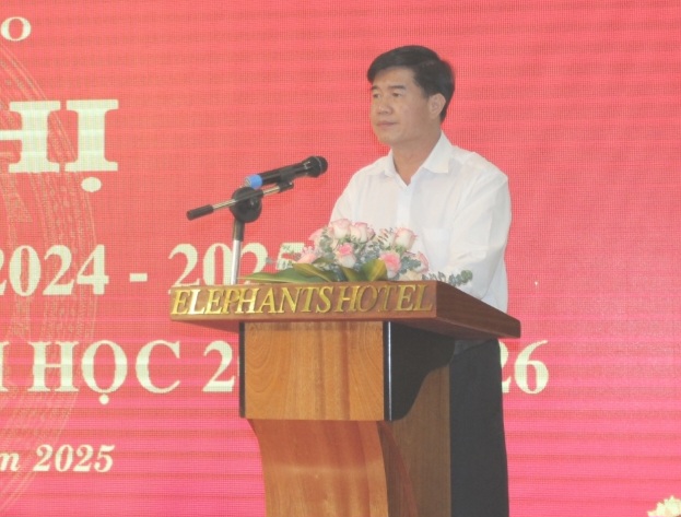 PCT Văn